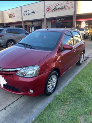 TOYOTA ETIOS 1.5 XLS 16V FLEX 4P MANUAL TOYOTA ETIOS 1.5 XLS 16V FLEX 4P MANUAL